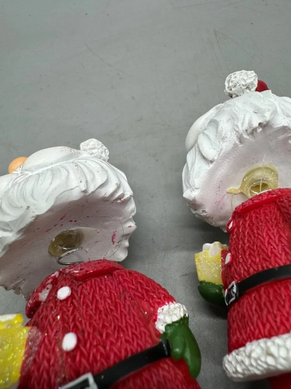 Ceramic Santa Bobble Head Figurines Set Of 2 Red & White Christmas Decor READ